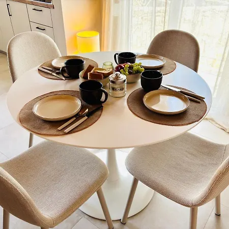 Maison De Lea Apartment