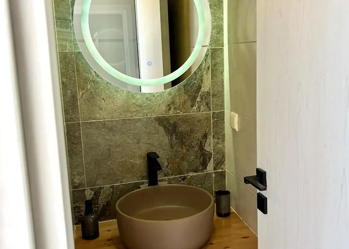 Maison De Lea * Σάλακος